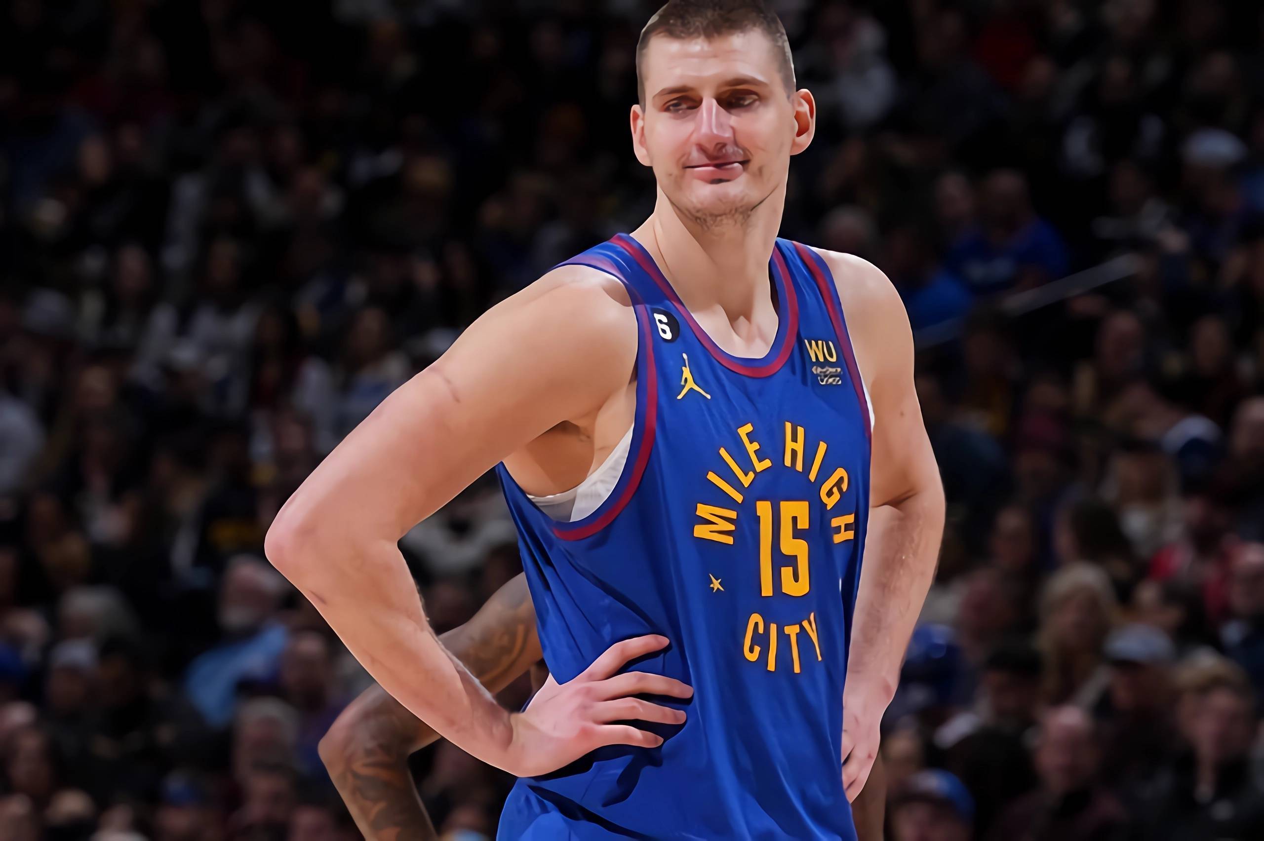 约基奇轻松击败哈登晋级半决赛，竞技爆发！